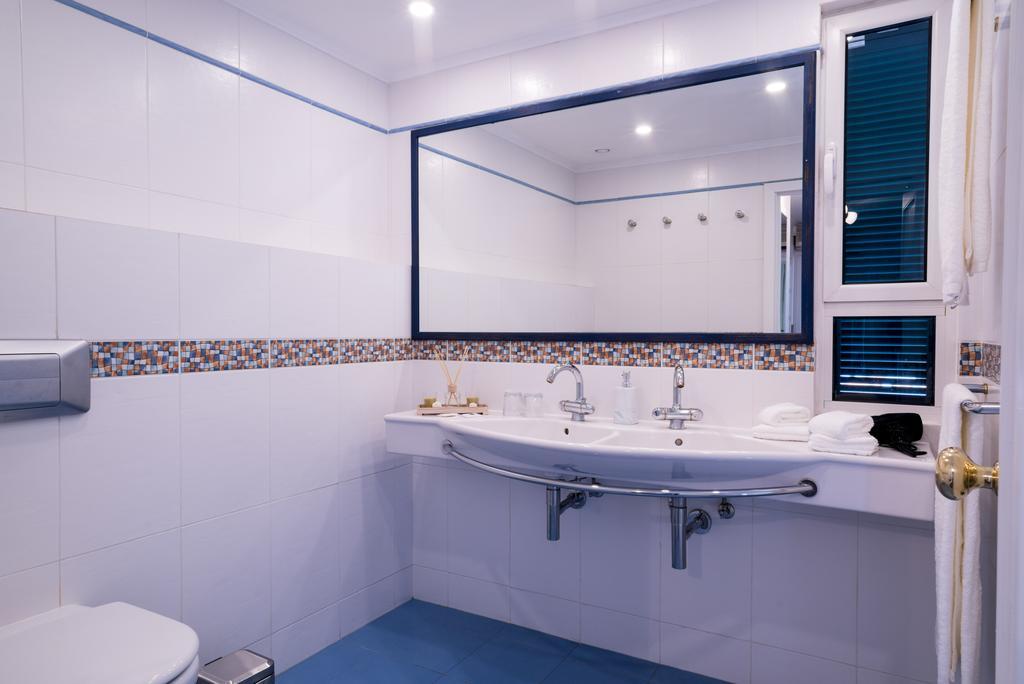 Arts In Penthouse Apartments Til Sol Funchal  Ngoại thất bức ảnh
